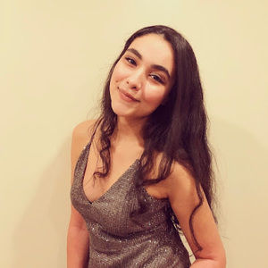 Meet your Posher, Amna